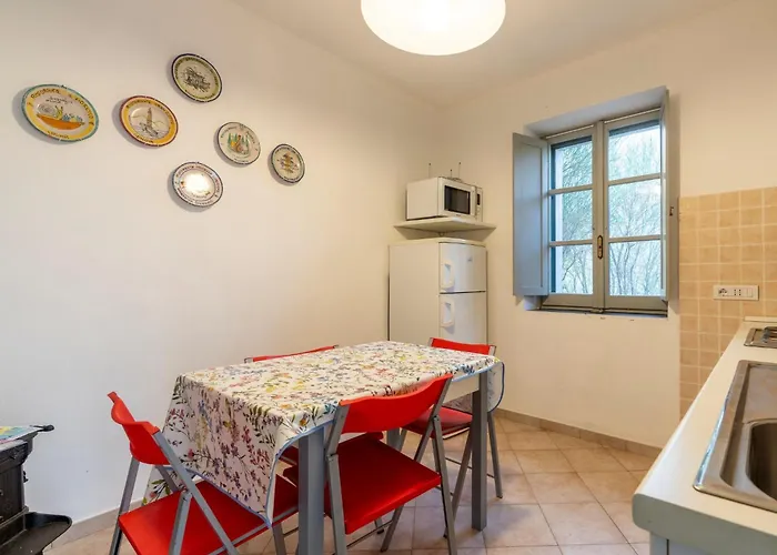 Apartamento Canneto-3 By Interhome
