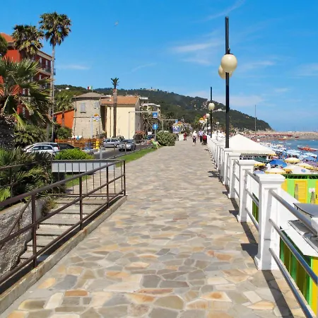 Apartment Canneto-3 By Interhome * Stellanello
