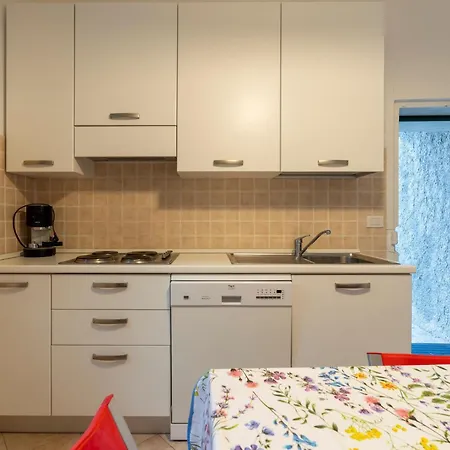 Apartment Apartment Canneto-3 By Interhome Stellanello